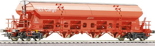 Swivel-roof 4-axle Hopper car in DB Cargo livery<br /><a href='images/pictures/Roco/66371.jpg' target='_blank'>Full size image</a>
